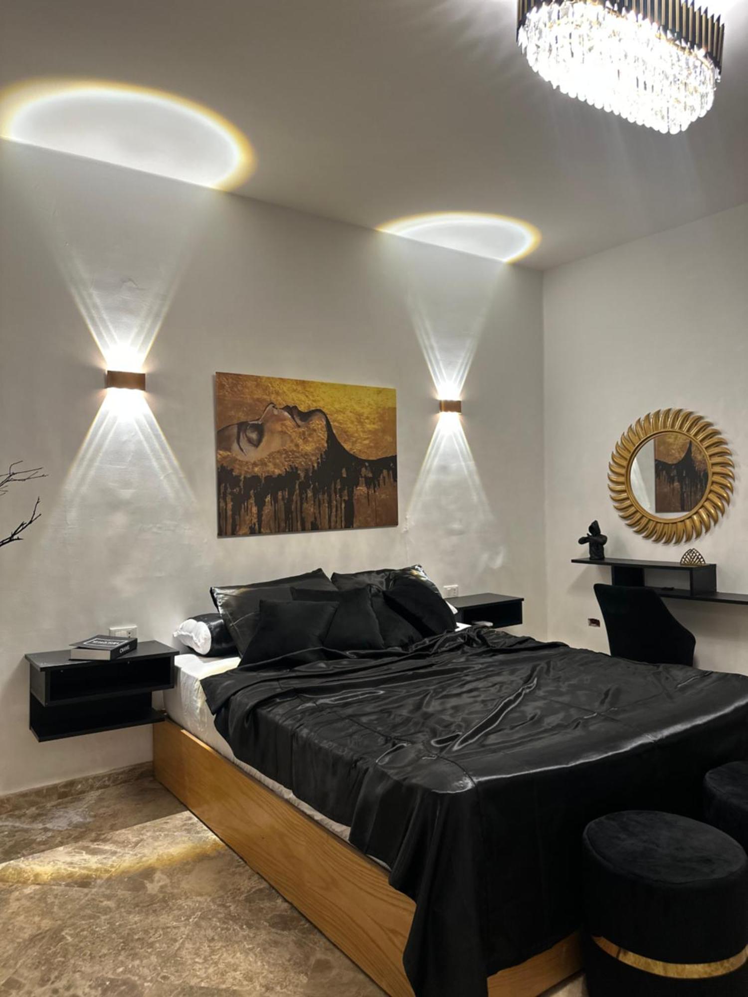 Modern 1-Bedroom Apartment In Zamalek Visits Allowed Il Il Cairo Esterno foto
